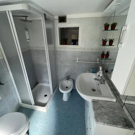 Casa Aurora * באוונו